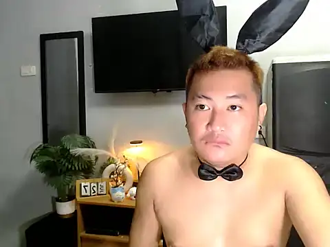 Bigdaddybear888 online show from 07-27-26, 06:26