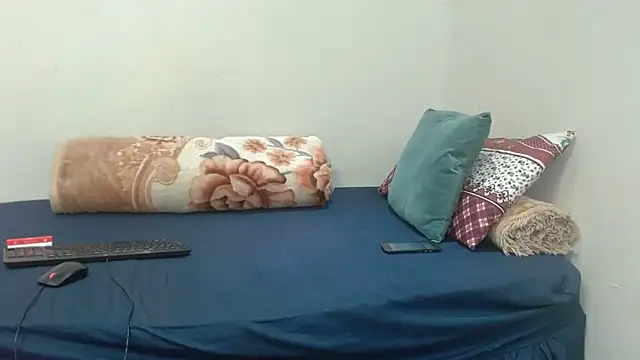 Freakycandy02 online show from 03-31-26, 08:20