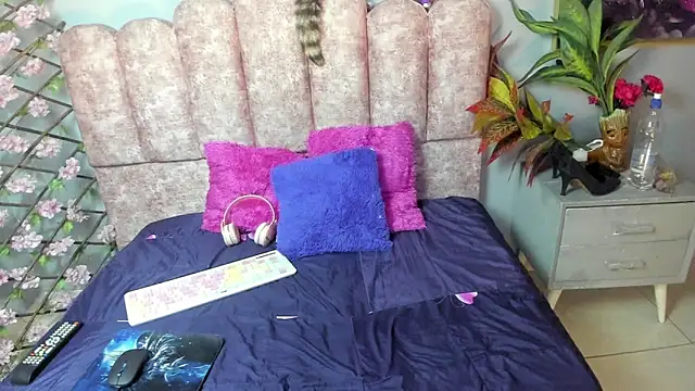 Miis Beella online show from 02-28-26, 12:39