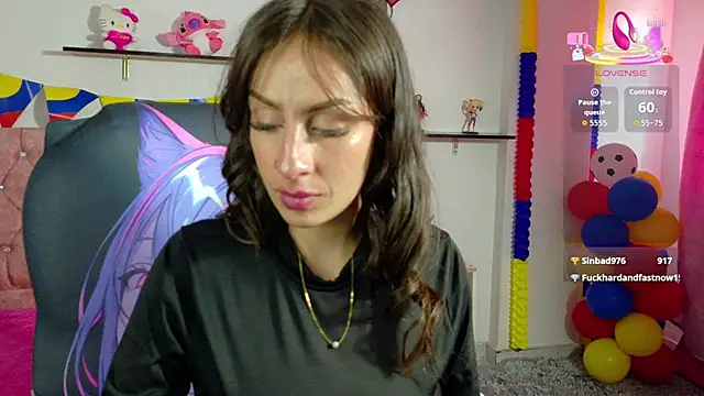 Snapshot of Miis_Beella chatting on 06-19-26, 07:50 Miis Beella online show from 06-19-26, 07:50