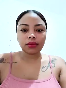 Naomi Summer  online show from 02-27-26, 05:57