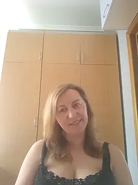 ChristinaYork online show from 04-06-26, 01:34