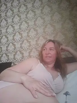 ChristinaYork online show from 06-01-26, 05:42