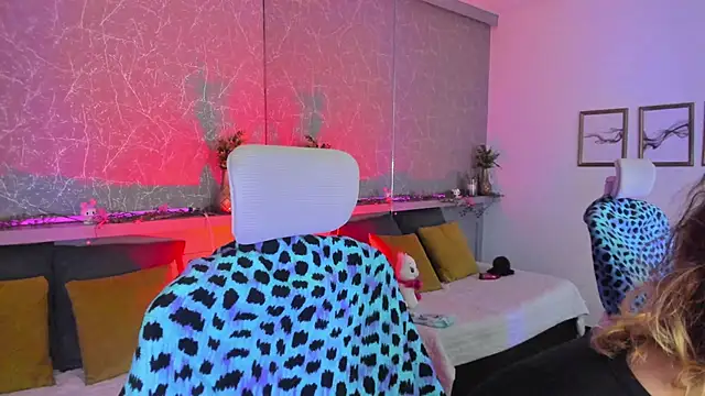 Rossie huntt online show from 03-11-26, 02:56