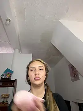 SamanthaVega  online show from 03-19-26, 04:55