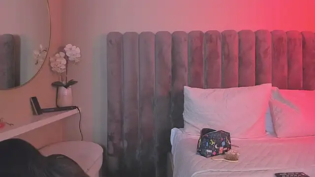SofiBaez online show from 06-07-26, 11:58