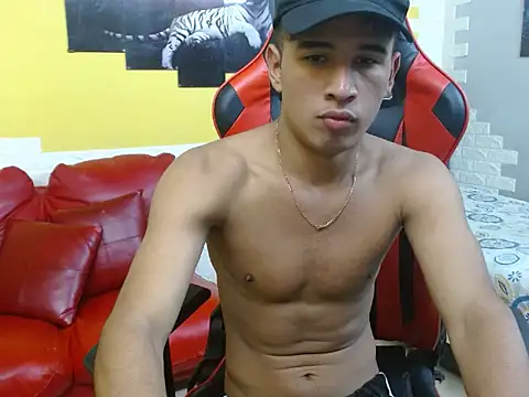 Snapshot of Damondark chatting on 03-15-26, 05:52 Damondark online show from 03-15-26, 05:52