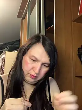 EvaBeautyXx online show from 04-23-26, 12:12