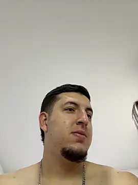 Snapshot of LiamAndEmma chatting on 02-28-26, 03:46 LiamAndEmma online show from 02-28-26, 03:46