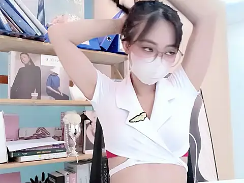 Snapshot of RG_Lenalyy chatting on 05-21-26, 01:45 RG Lenalyy online show from 05-21-26, 01:45