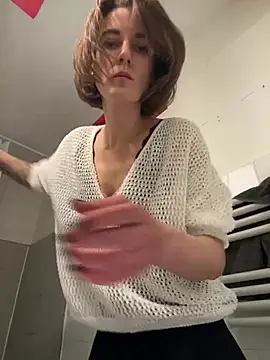 Kamorana online show from 04-11-26, 10:08