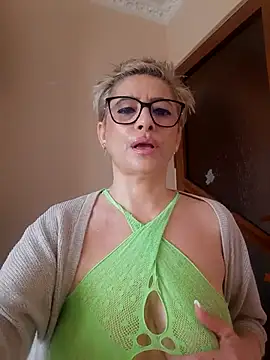 LunaBlaise online show from 03-22-26, 08:29