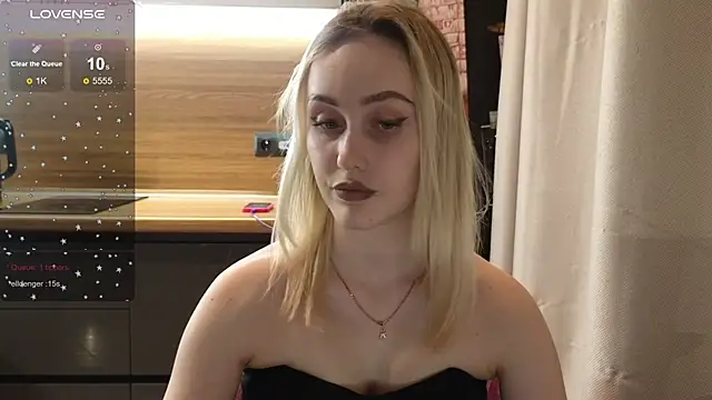 Bella Villen online show from 07-28-26, 04:39