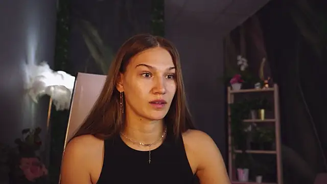 Snapshot of Sweet_Emilya chatting on 05-18-26, 06:08 Sweet Emilya online show from 05-18-26, 06:08