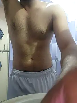 Snapshot of Kingruler10 chatting on 03-05-26, 03:57 Kingruler10 online show from 03-05-26, 03:57