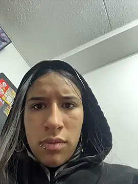 LilyRossi  online show from 06-05-26, 11:38