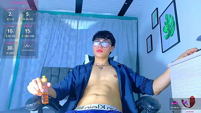 Dantekent online show from 04-10-26, 02:44