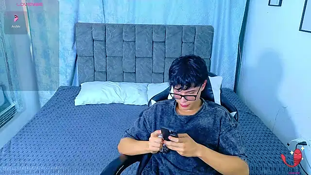 Dantekent online show from 04-18-26, 07:58