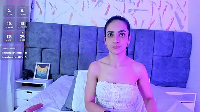 Snapshot of Samantha_Velle chatting on 05-10-26, 01:44 Samantha Velle online show from 05-10-26, 01:44