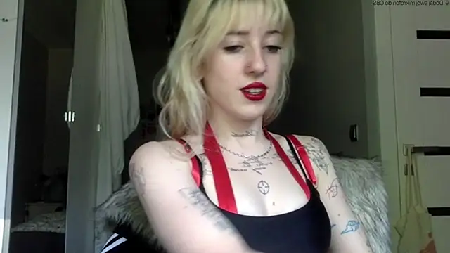 EmmyWet online show from 05-14-26, 03:41