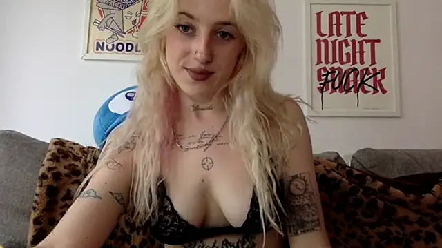 EmmyWet online show from 07-30-26, 05:12