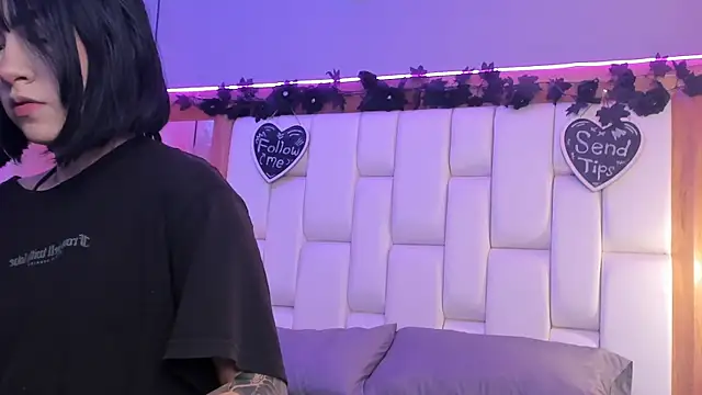 Bamby buu online show from 04-08-26, 11:48