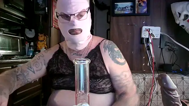 Snapshot of Sissycuck256 chatting on 02-27-26, 04:07 Sissycuck256 online show from 02-27-26, 04:07