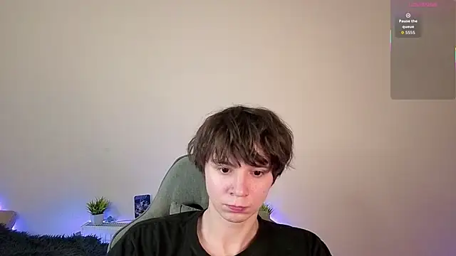 AnthonyCuutie online show from 06-05-26, 07:14