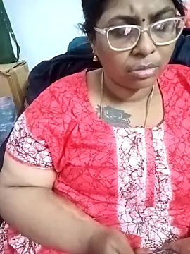 Snapshot of deepika-mallus chatting on 05-14-26, 03:46 deepika-mallus online show from 05-14-26, 03:46