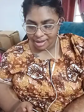 Snapshot of deepika-mallus chatting on 05-17-26, 08:23 deepika-mallus online show from 05-17-26, 08:23