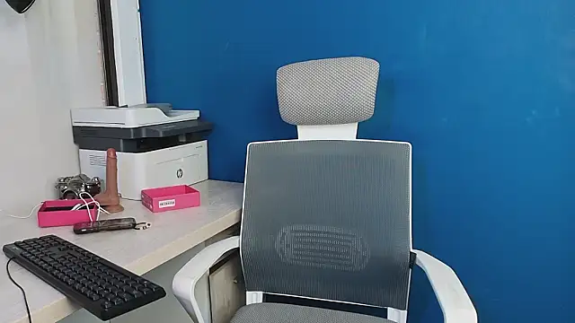 Terra  Rouse  online show from 03-18-26, 12:19