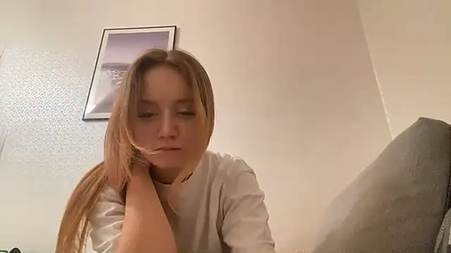 Snapshot of SultryJade chatting on 02-28-26, 05:47 SultryJade online show from 02-28-26, 05:47