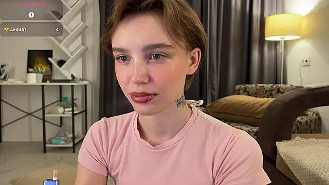 Lolatatee online show from 06-26-26, 07:29
