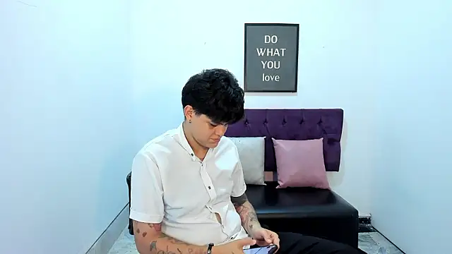 TomBoy Natali online show from 03-21-26, 06:44