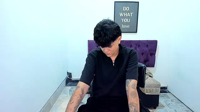 TomBoy Natali online show from 05-03-26, 07:31