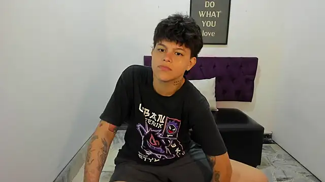 TomBoy Natali online show from 06-17-26, 11:12
