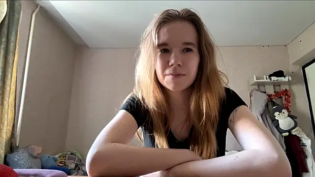 Snapshot of LeomaJee chatting on 06-18-26, 11:25 LeomaJee online show from 06-18-26, 11:25