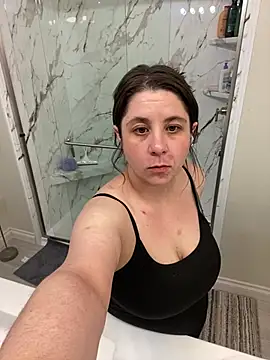 bratbabyannax online show from 03-28-26, 03:22