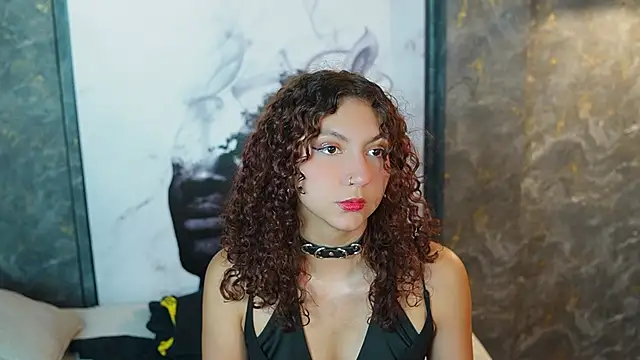 Mia and Belmonth online show from 04-07-26, 07:03