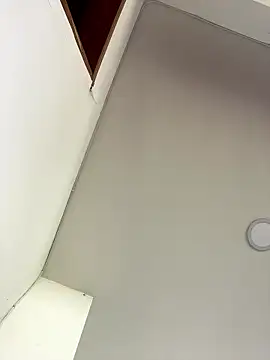 Alejandraa29 online show from 03-06-26, 06:37