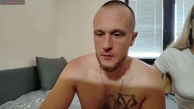 lion and kittyy online show from 05-31-26, 07:48