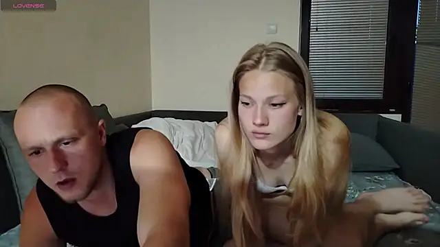 lion and kittyy online show from 06-04-26, 06:47