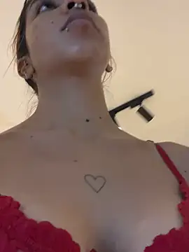 VioletaHills  online show from 04-18-26, 11:58