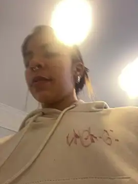 VioletaHills  online show from 05-19-26, 11:49