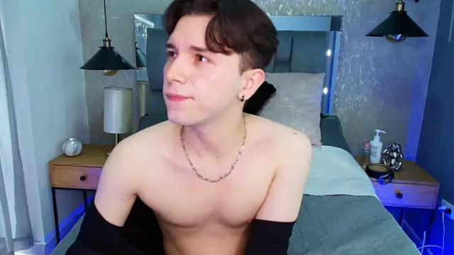 hollannd  online show from 04-09-26, 01:16