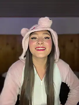 Miss Dani online show from 03-18-26, 05:10