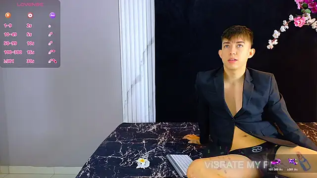 Snapshot of Danteandviolete_cr chatting on 06-03-26, 11:35 Danteandviolete cr online show from 06-03-26, 11:35