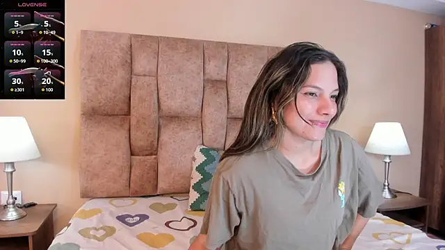 EmmaSanchez  online show from 05-25-26, 08:37