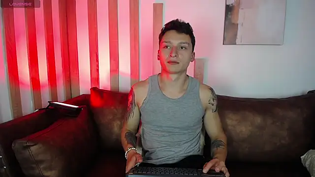 DIEGO JONES online show from 05-27-26, 01:08