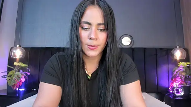 alejandra  garcia online show from 04-08-26, 03:17